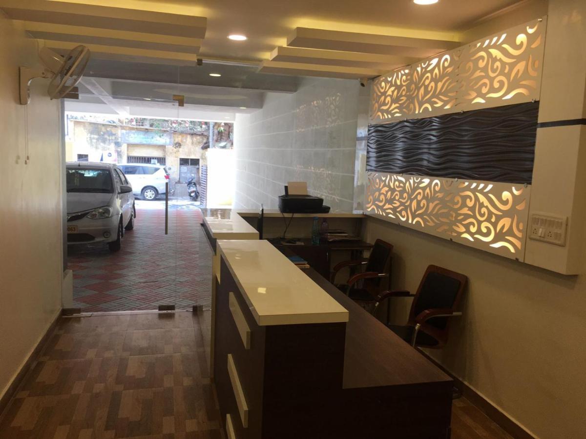Hotel Rich Inn Chennai Exterior photo