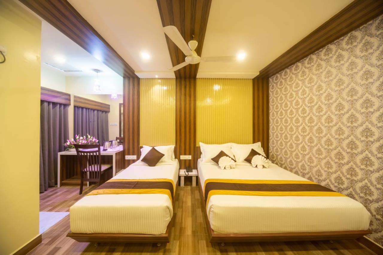 Hotel Rich Inn Chennai Exterior photo