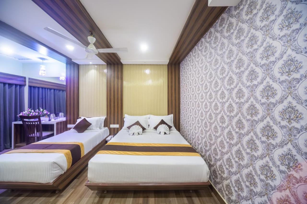 Hotel Rich Inn Chennai Exterior photo