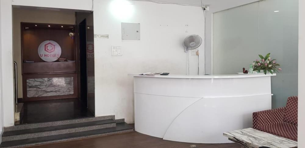Hotel Rich Inn Chennai Exterior photo