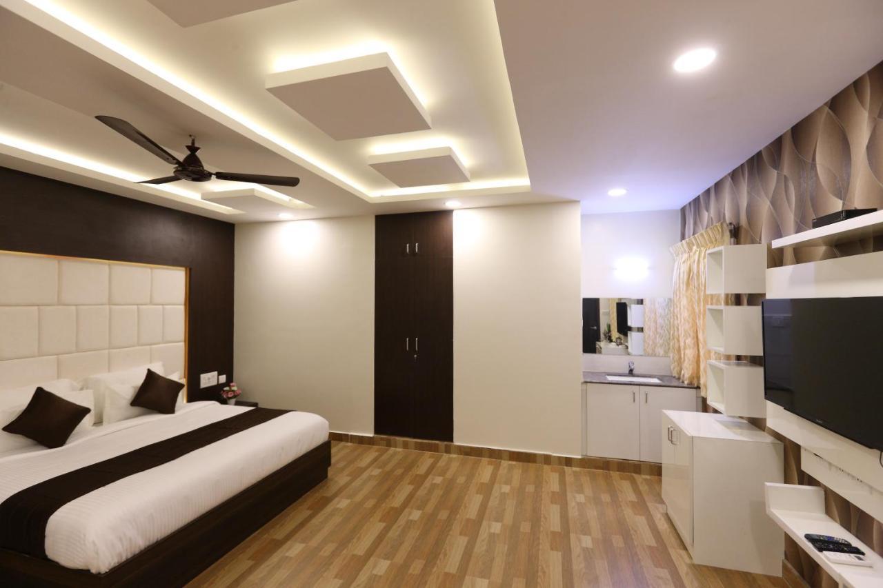 Hotel Rich Inn Chennai Exterior photo